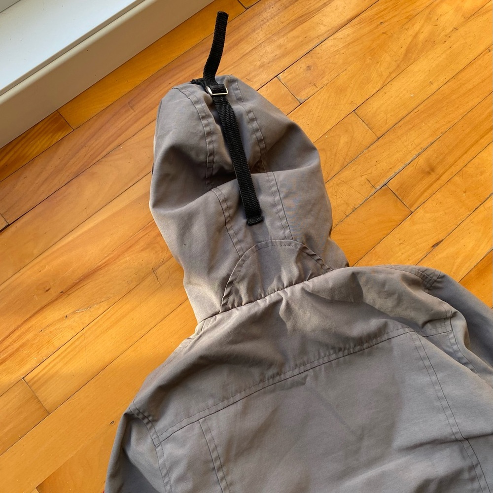 Grey Canada Goose Jacket - Picture 8 of 13